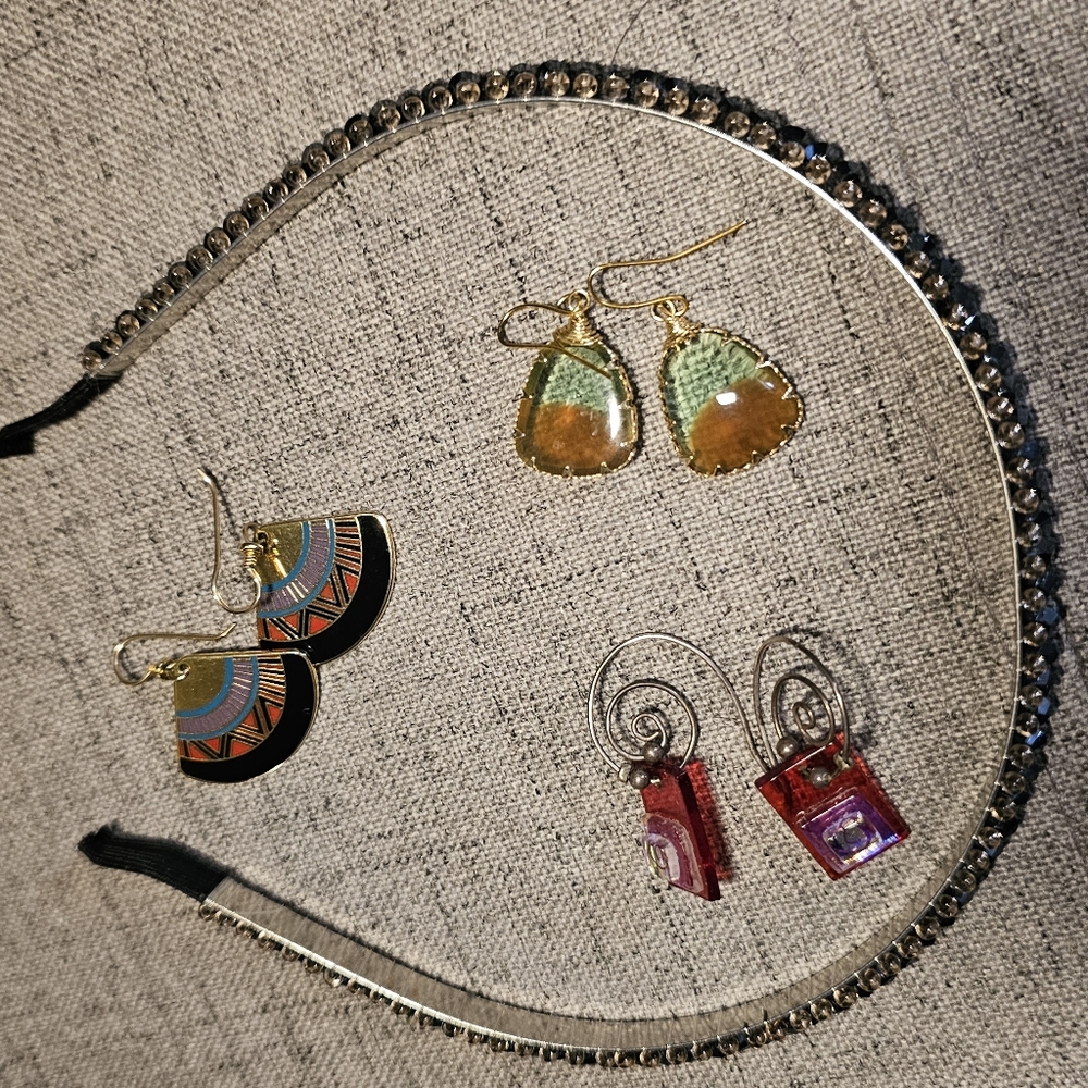 Elegant Gold and Silver Headband with Colorful Earrings Set